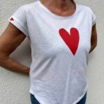 TShirt mit rotem Herz